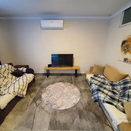 Apartmán Merkeze Yakin 2+1