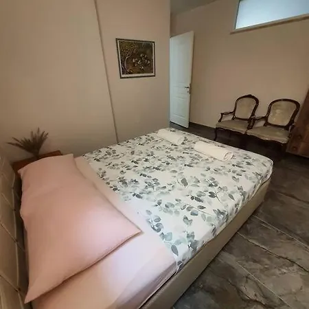 Merkeze Yakin 2+1 * Marmaris